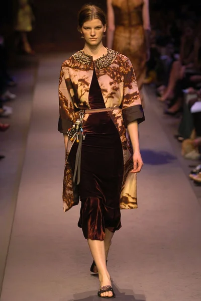 Look 53